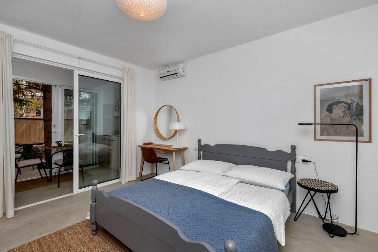 Apartments & Rooms Rica Makarska Esterno foto