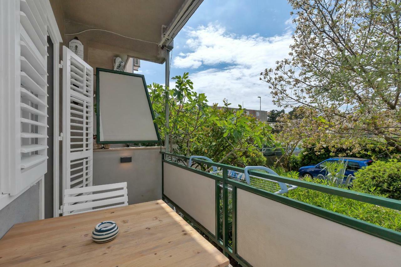 Apartments & Rooms Rica Makarska Esterno foto